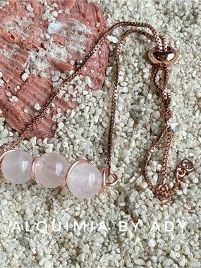 Pink Quartz Trio Bracelet — Rose Gold Chain Handmade